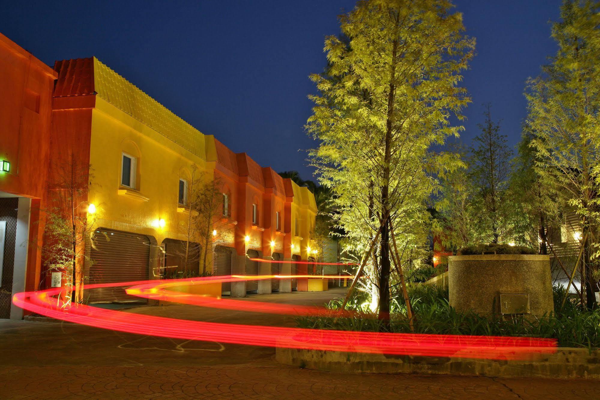 Chusha Motel Gongguan Exterior photo